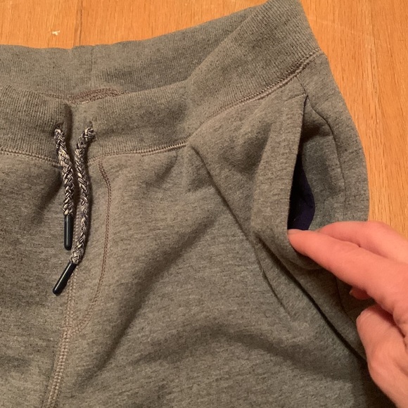 Lands End Youth Lined Sweatpants- Size M- Sherpa Fleece Lined- WARM! Grey Unisex - Picture 5 of 12